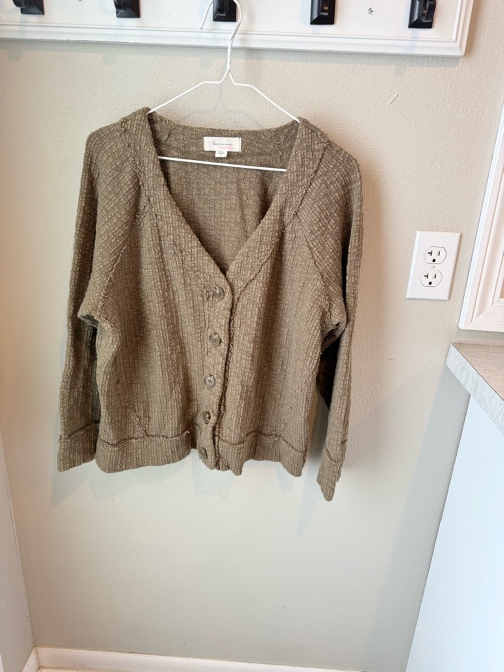 Two by Vince Camuto Button-Front Textured Sweater
